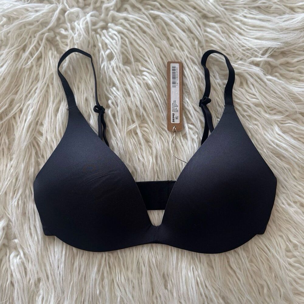 SKIMS Black Plunge Bra with Smooth Molded Cups